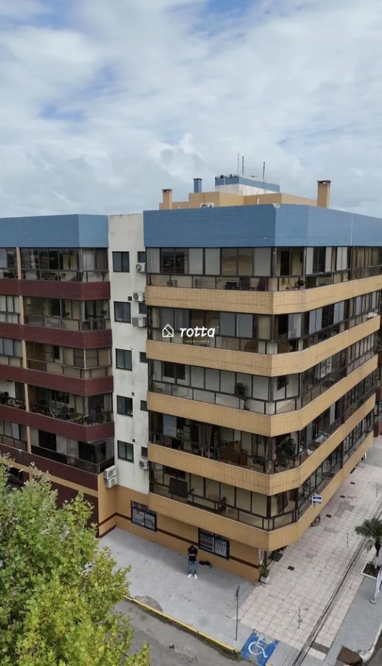 Apartamento na Avenida/ Praia do Cassino