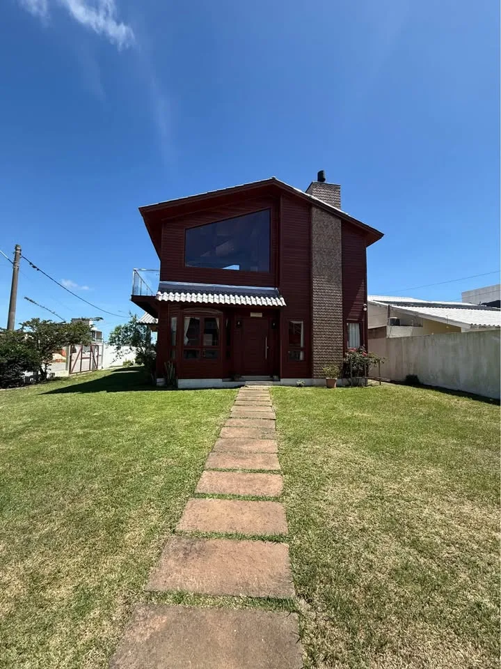 Casa linda no Jardim do Sol - Rio Grande/RS