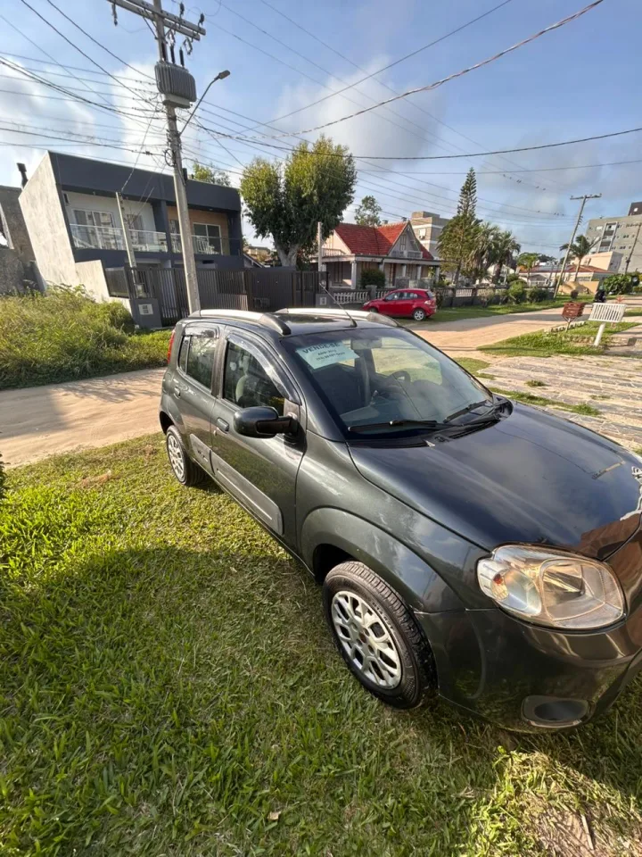 Uno Vivace Celebration 2012