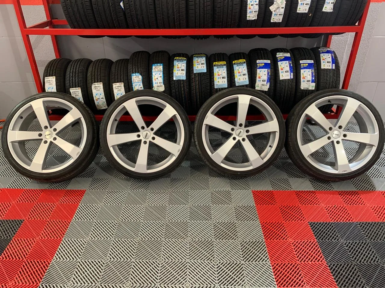 Jogo de Rodas Aro 20'' - NOVAS