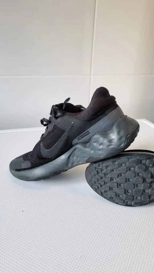 Vendo tênis Nike 38