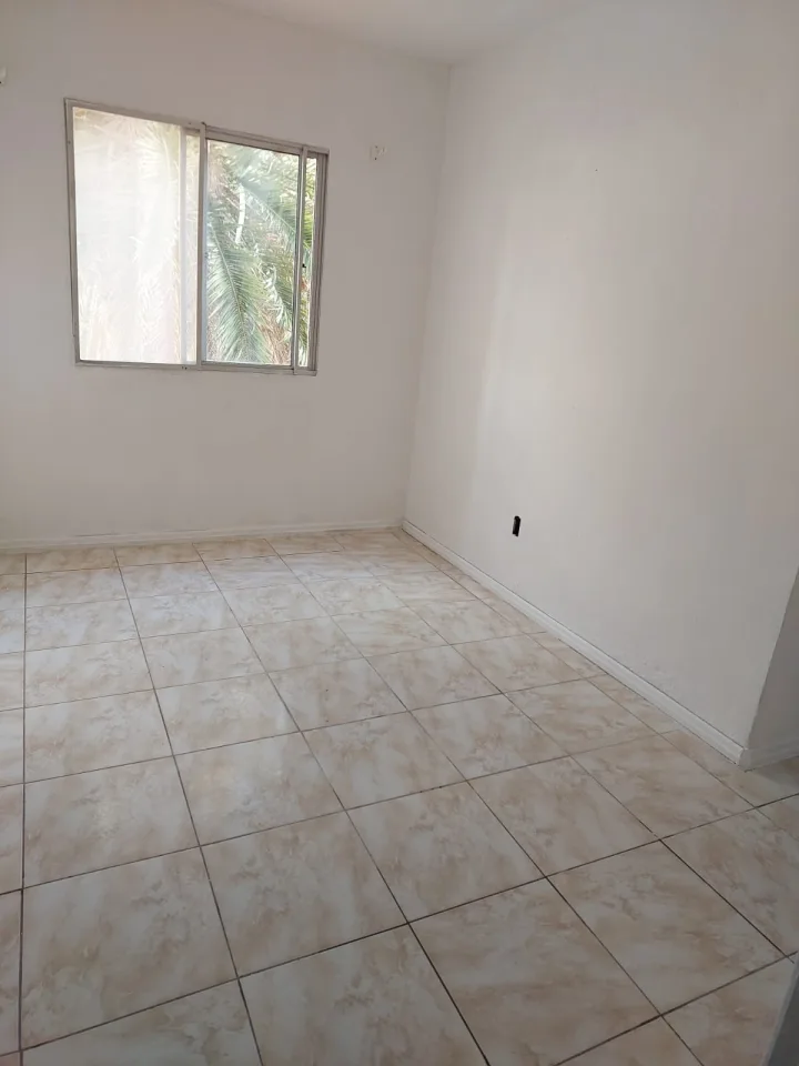 BARBADA: Apto 01 quarto, 3º andar, no Centro, próximo Hiper Guanabara